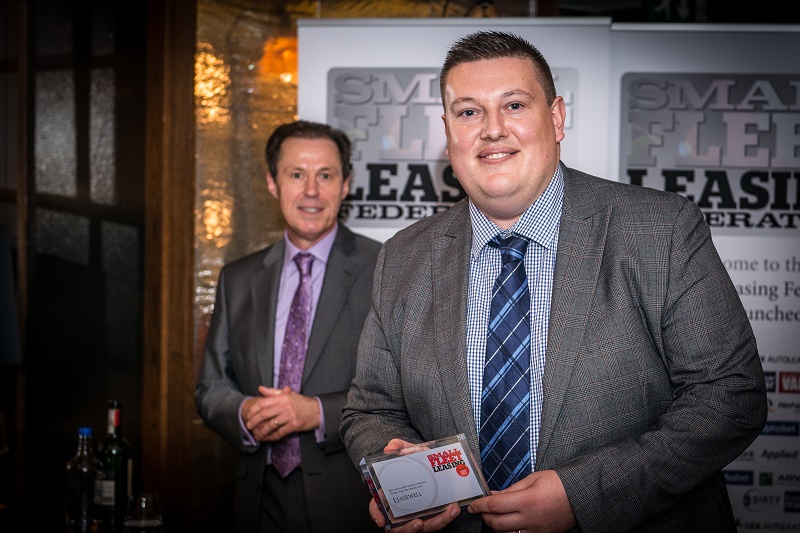 sfla 2015 Ian Evans Piper of Leasewell with the award for sub 250 fleet sales
